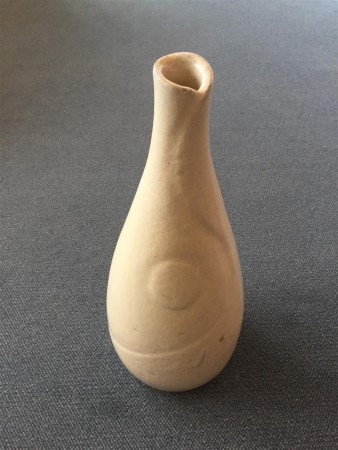 Vase 9 BY